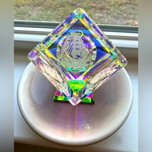 ❤️STUNNING 3D CRYSTAL GLASS CUBE❤️